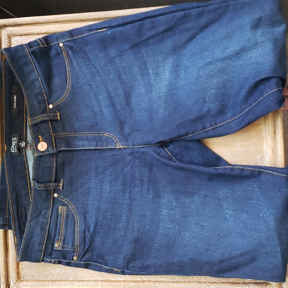 Jones New York- size 6